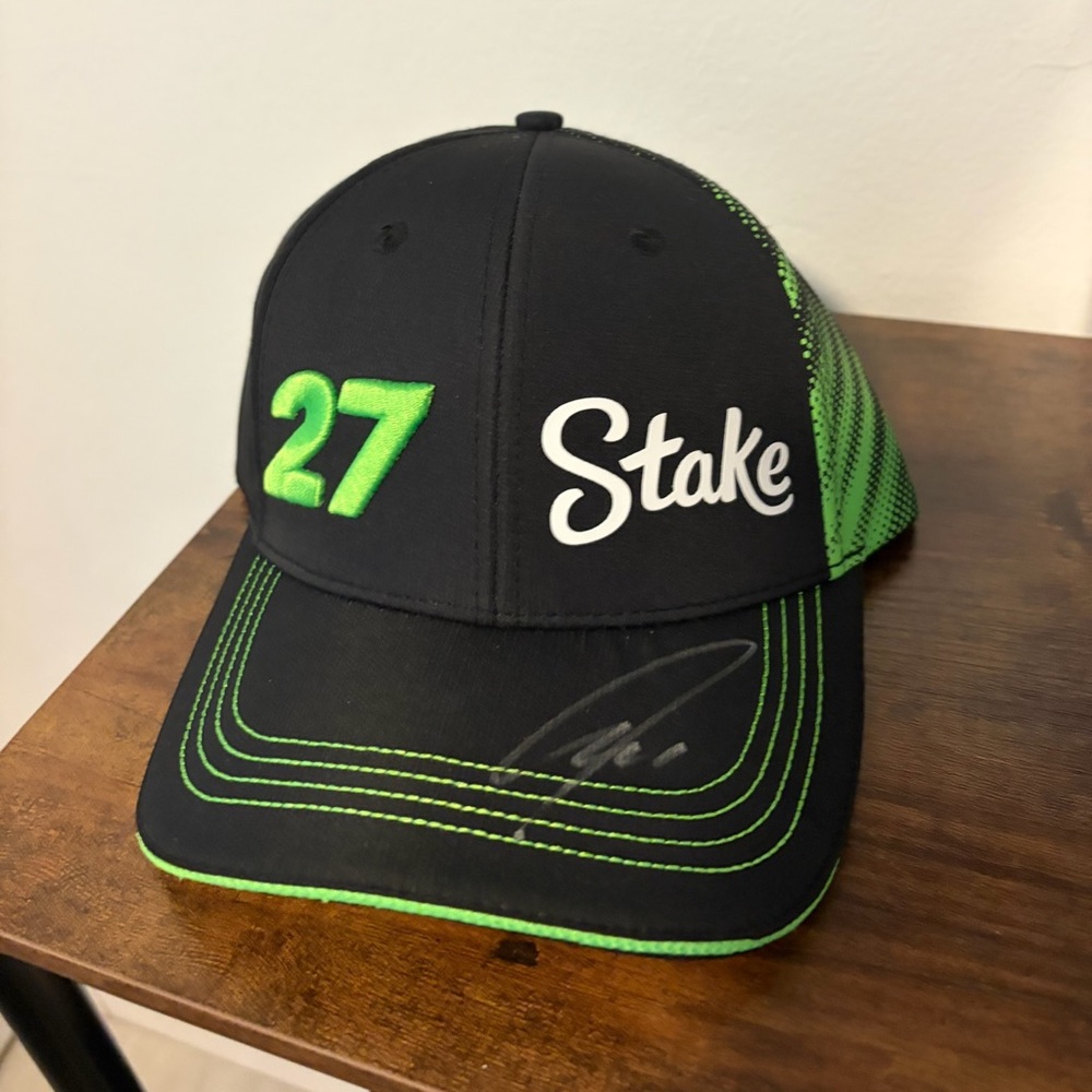 Nico Hulkenberg signed stake F1 hat black and green